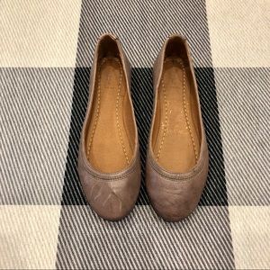 Frye Carson Gray Leather Flats New